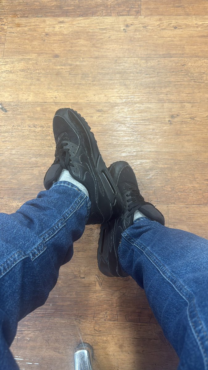 masteralpha94's tweet image. Who’s taking these off and cleaning them?