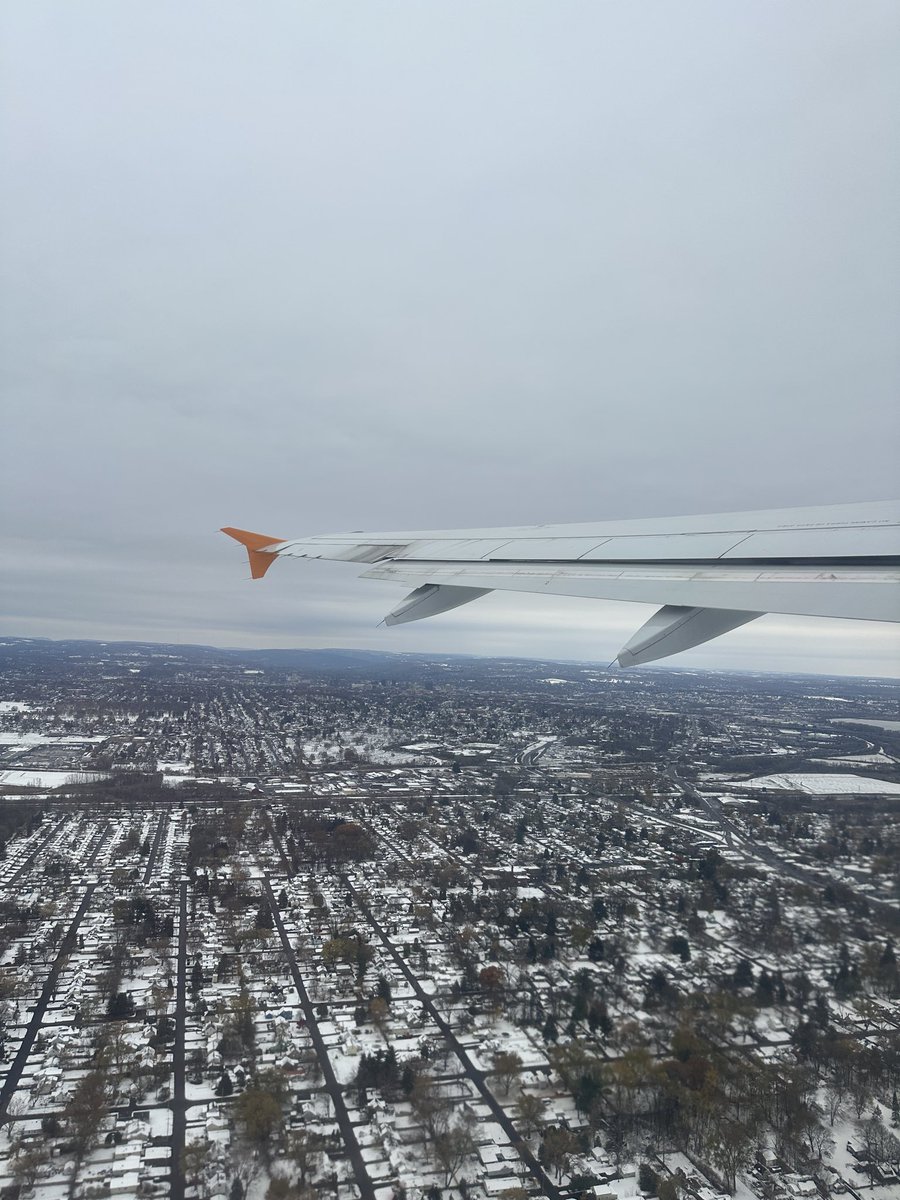 Acrobaticfrog's tweet image. That time of year, and escaping to warmer weather earlier than normal for this years #IAAPAExpo 

Lots ahead next week for my 4th time there, starting earlier for me this year on Sunday, followed by some pretty Epic things later in the week too!