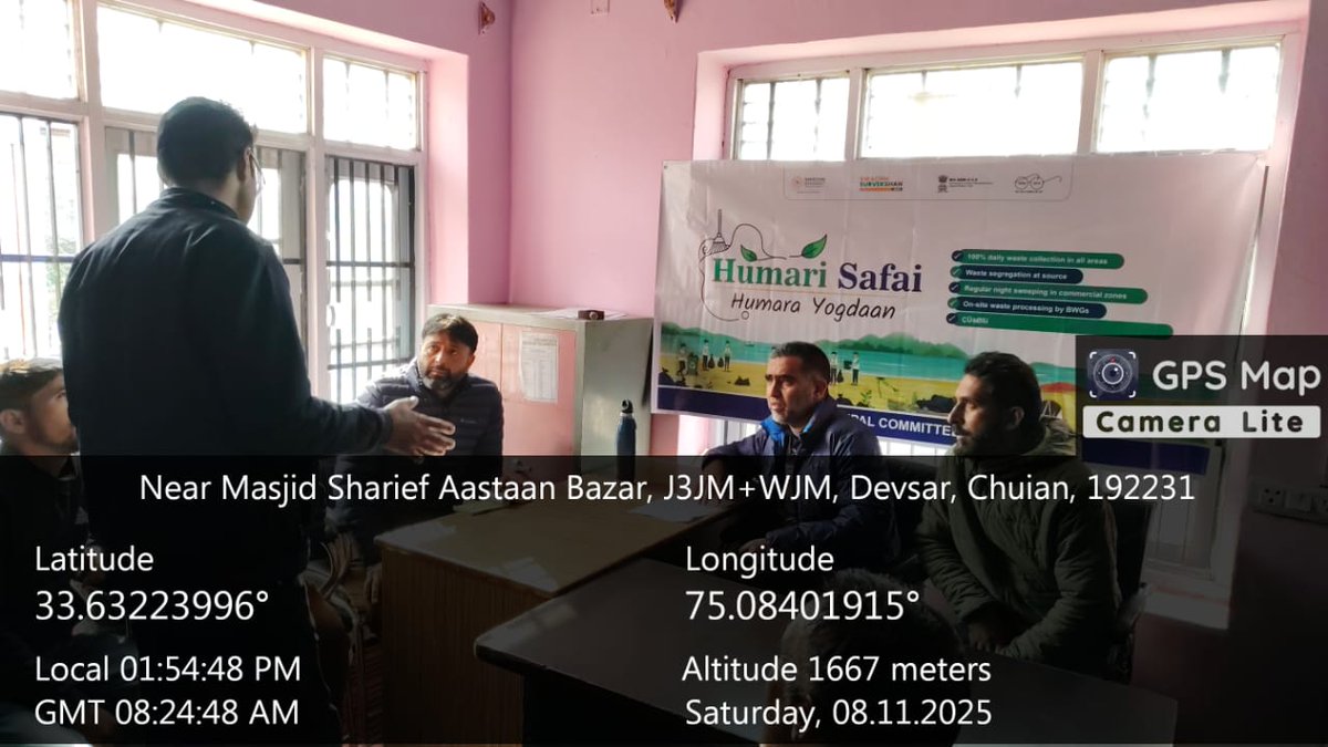 mcdevsar's tweet image. MC Devsar conducted different activities like awareness regarding source segregation, public awareness campaign under the theme vande Matram and meeting with tax inspectors to impose fine shopkeeper s who are not segregating waste.