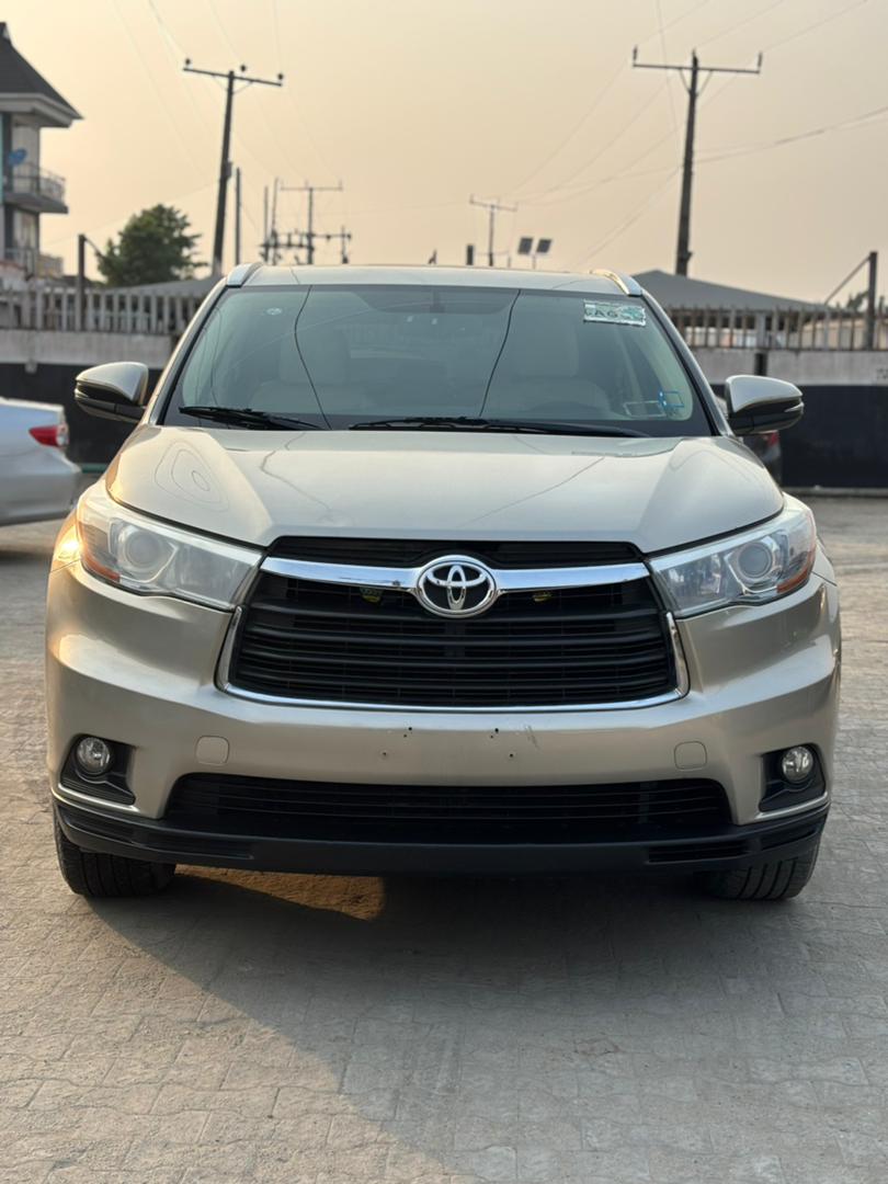 projson_tw's tweet image. Available📍📍🔥

Foreign used toks 2015 Toyota Highlander XLE full option.

Price: 28.5M net
Location📍Ajah

 #ToyotaHighlander #2015Model #XLE #ForeignUsedCars #AjahLagos #ProJsonCarsForSale