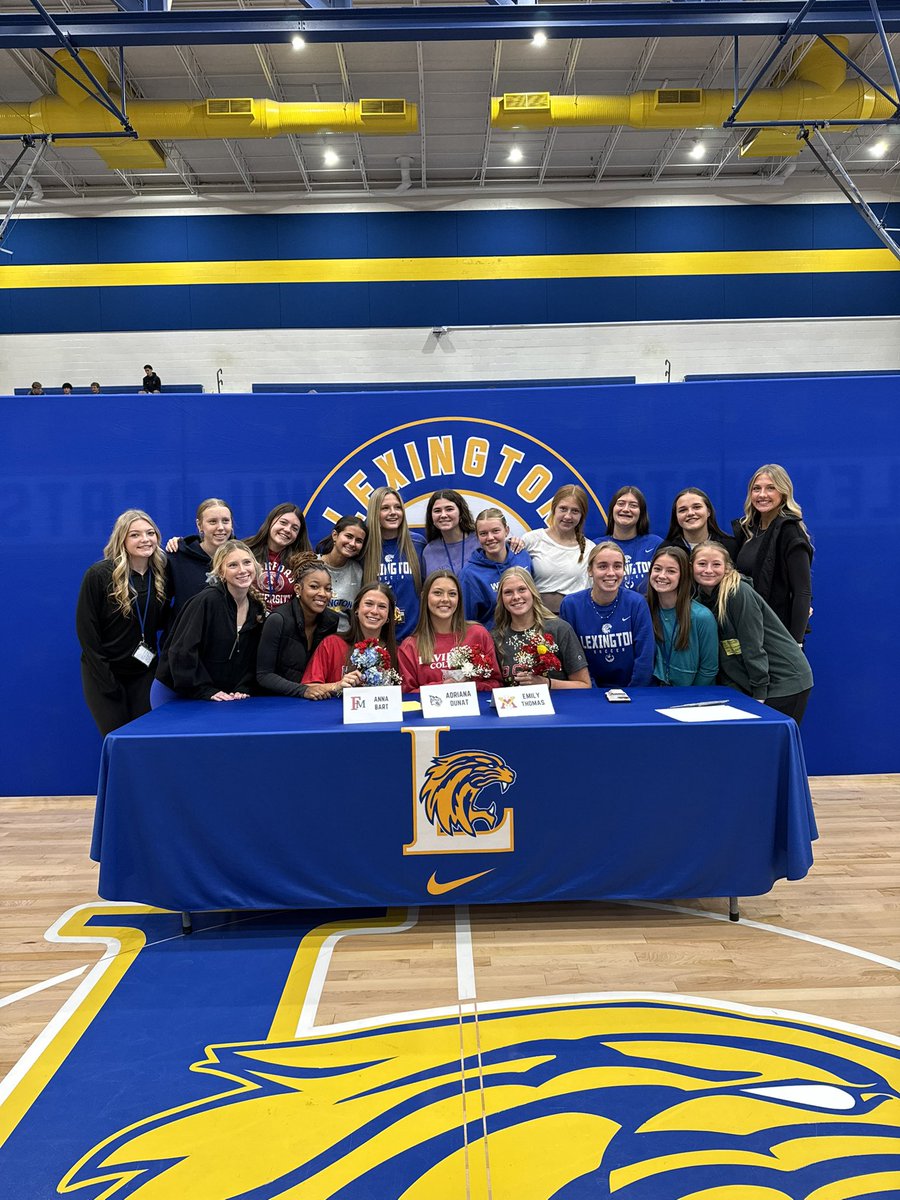 Congratulations Adriana, Anna, and Emily on signing today! Can’t wait to see all that they will do on the next level!! So proud of these three!