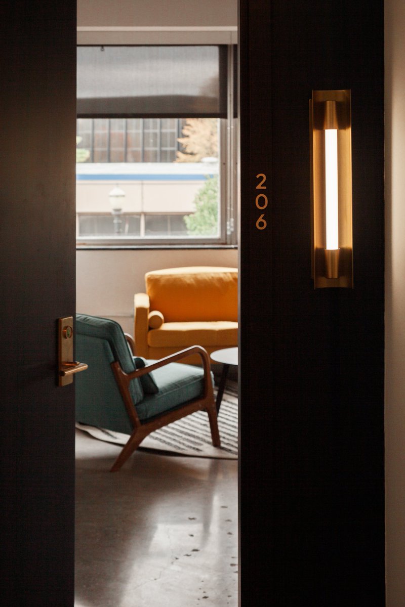 Anguleris's tweet image. Proud to help transform a mid-century bank headquarters into Judson University’s Glunz Hall, a new hub for design excellence and advancement.

Learn more at anguleris.com/news/Anguleris…

#Anguleris #FutureArchitectFund #GlunzHall