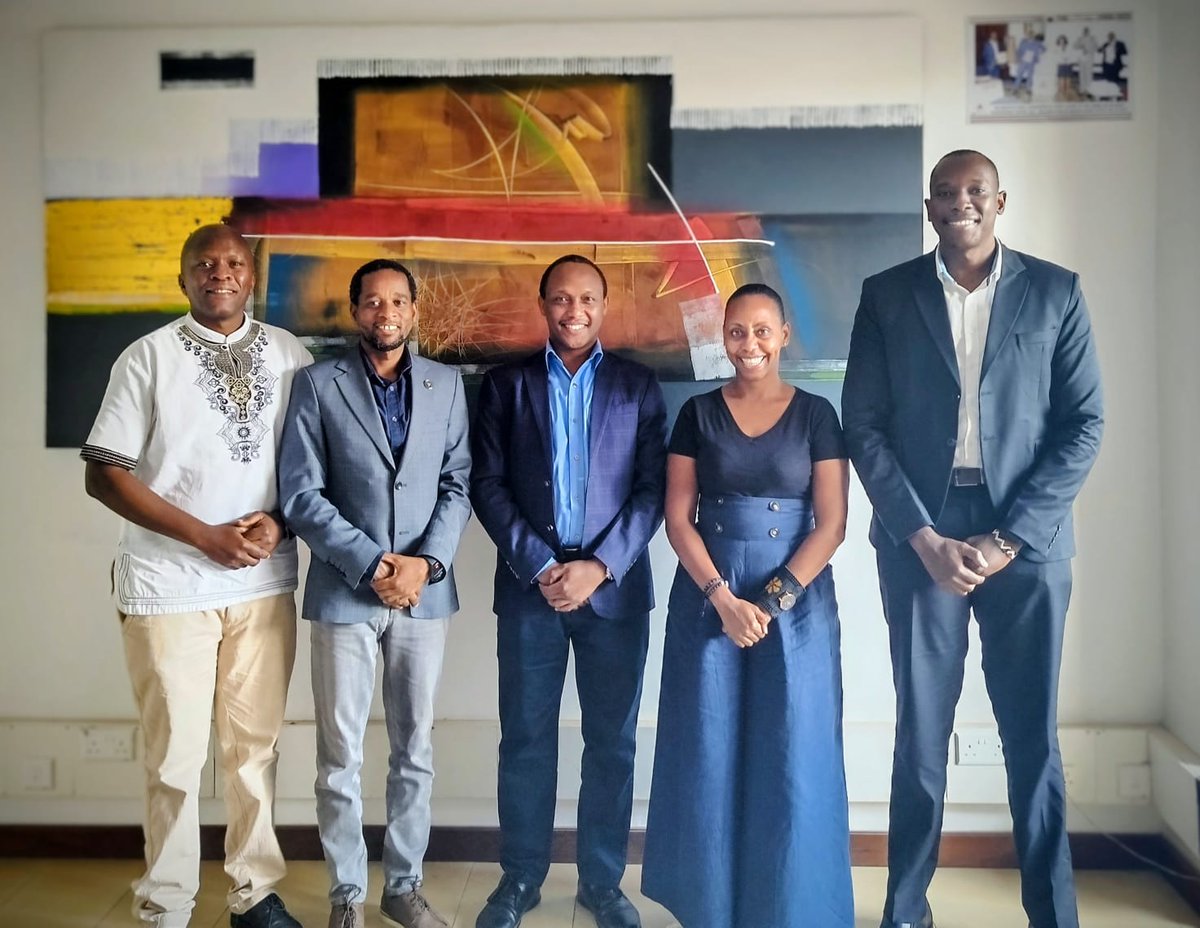 Fantastic meeting yesterday between AAK and a team from the Terwilliger Center for Innovation in Shelter (TCIS)! We held a productive courtesy call, focusing on crucial discussions around sustainable urbanization, promoting healthy housing, and advancing professional standards