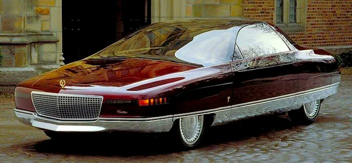 RetroCoast's tweet image. 1989 Cadillac Solitaire concept
This aerodynamic Caddy featured a V12 engine making 430 horsepower, sliding electric doors, and a glass roof.

It never entered production. #1980s