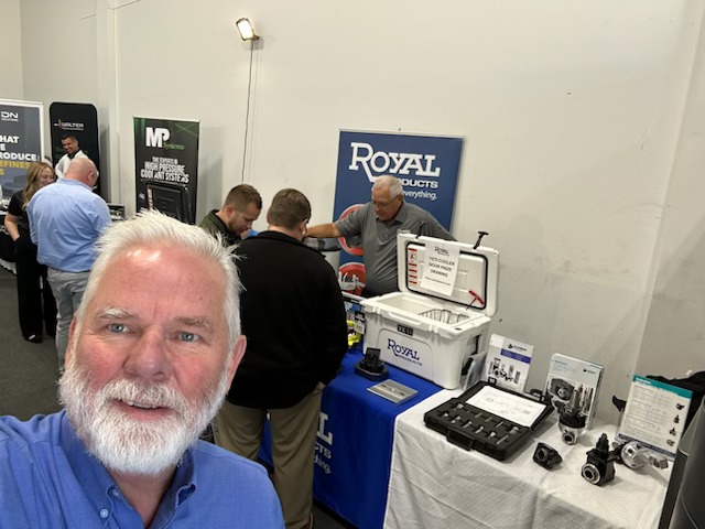 PlatinumTooling's tweet image. Preben is at the APT Machine Tools &amp;amp; Industrial Supply #OpenHouse in Tampa, Florida. Stop by today to see our #Tecnicrafts #swisstype #collets and #guidebushings as well as our #Heimatec #livetools and #angleheads.
#machining #industrial #machinetools