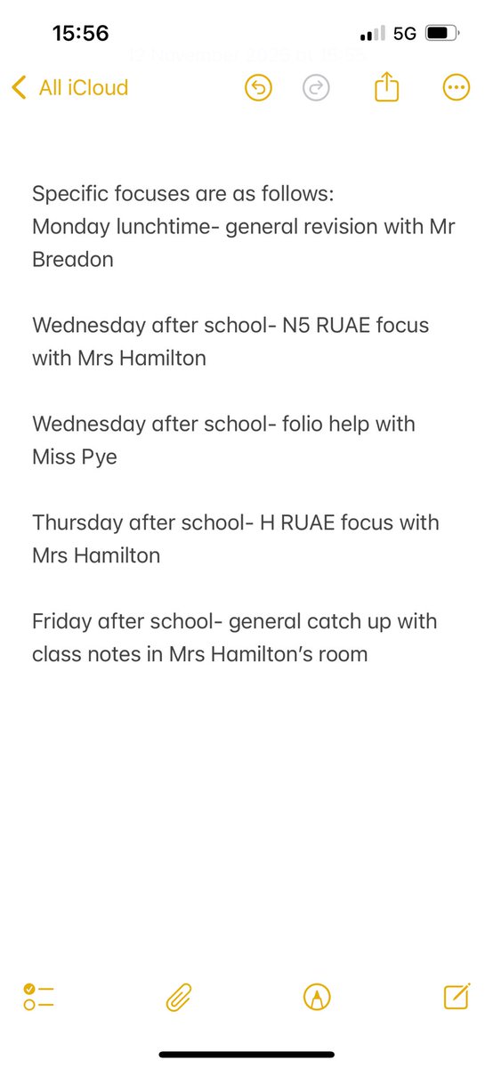 CNHS_EngModLang's tweet image. Supported study for English is now on!! 
All pupils sitting SQA exams are welcome every day it is on to come and revise independently while focused revision is on specific days (see photo 1). Come along!!! 😁