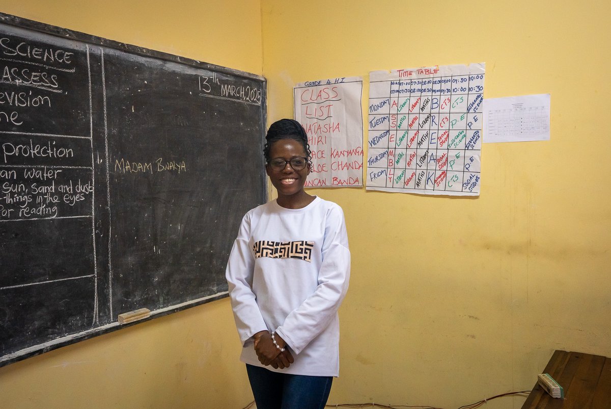 UNDPZambia's tweet photo. Proud to work with @themysa_23 to open doors for đżđČâs youth!
From 2,000 youth placed in jobs through #IVAG to @YouthConnektAf Zambia Chapter + ICT-equipped Youth Resource Centres already under the belt, today we discussed scaling impact for youth-led CBTs and youth in mining! https://t.co/kCLMXyb8LG
