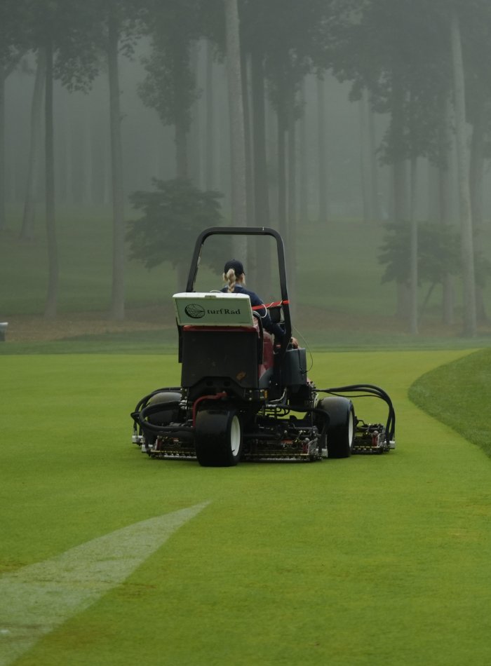 TerraRadTech's tweet image. “On Tour with Sensor 120” - by @turfmow
A unique behind-the-scenes look at how data, precision, and patience shape tournament turf. From tuning sensors to validating drainage, every scan tells a story.
🔗 hubs.li/Q03SxzHj0