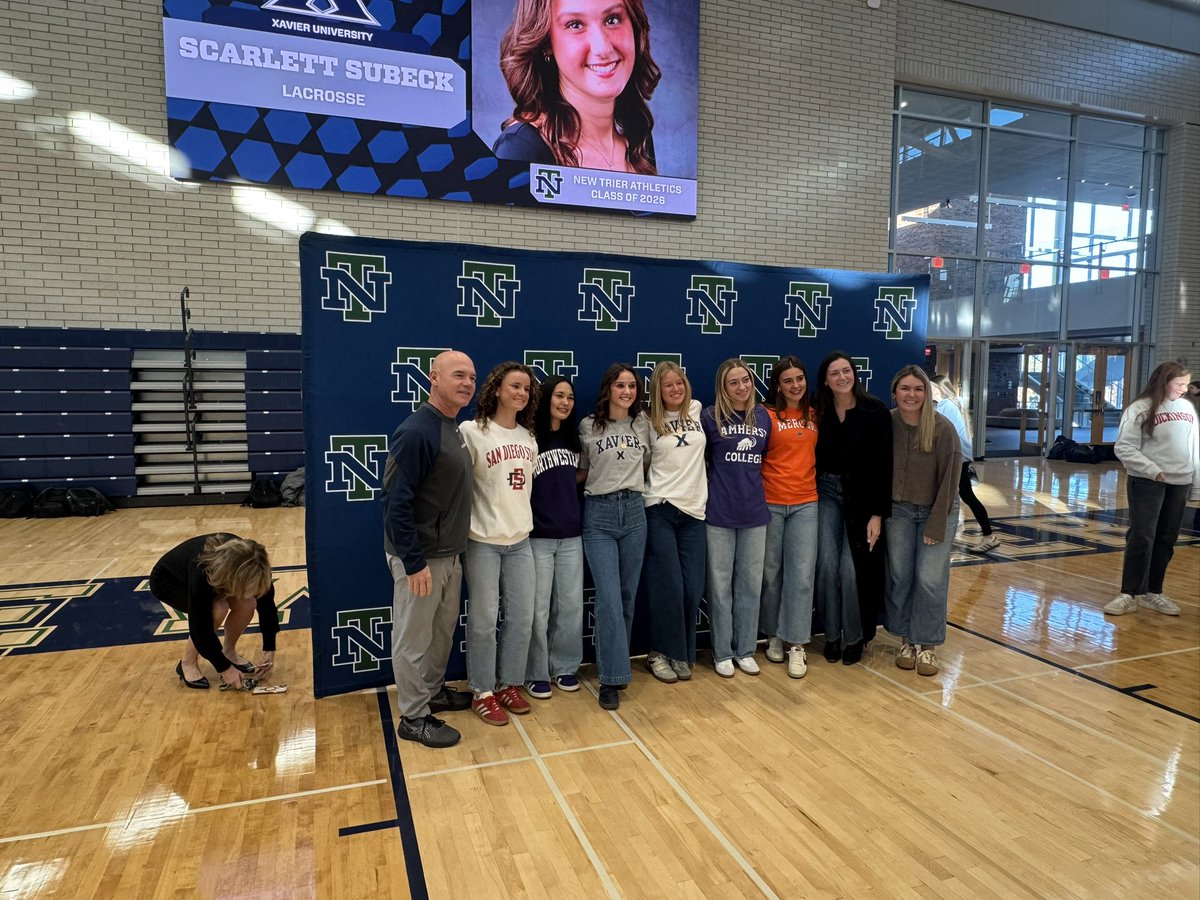 College Signing day for the the champs!