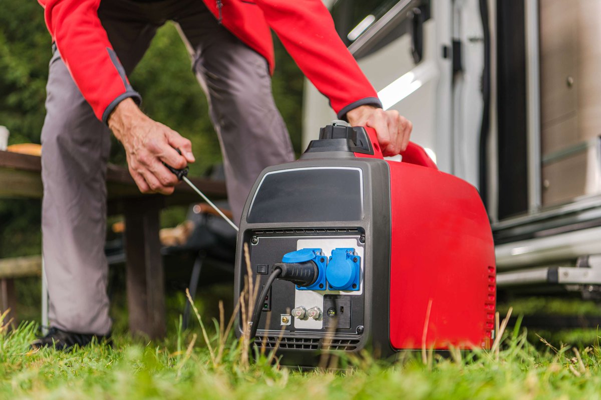 Never use fuel-burning portable generators, heaters, camp stoves, outdoor lanterns, or BBQs indoors. They can cause fires and carbon monoxide (CO) poisoning. Learn more at ow.ly/PemG50XlSu0
#THINKSAFE
