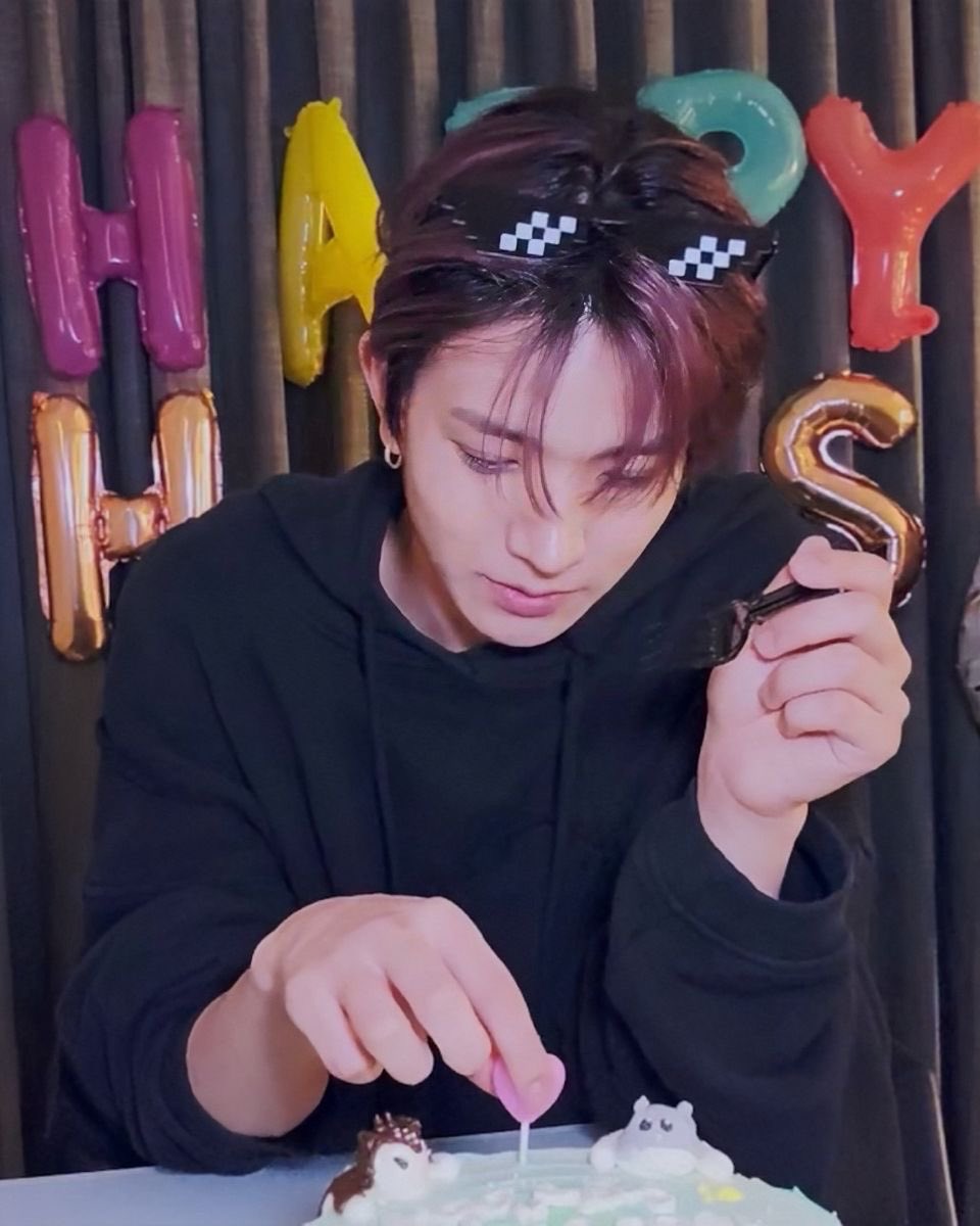 jaylen. (leaving??) tweet media