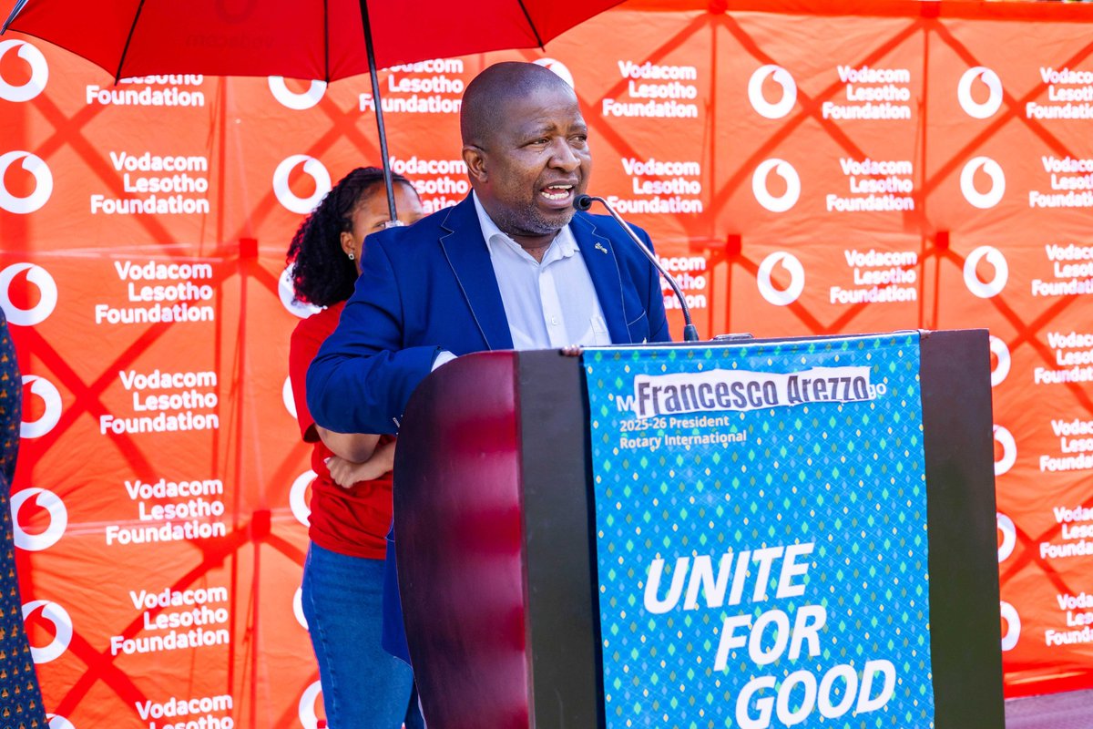 VodacomLes's tweet photo. Vodacom Lesotho Foundation & Rotary Club of Maloti have partnered to deliver vital medical & mobility equipment to those in need. This is about enabling dignity, independence and hope.
#RotaryClubOfMaloti
#ConnectingForGood
#FurtherTogether https://t.co/pbkhAPqFth