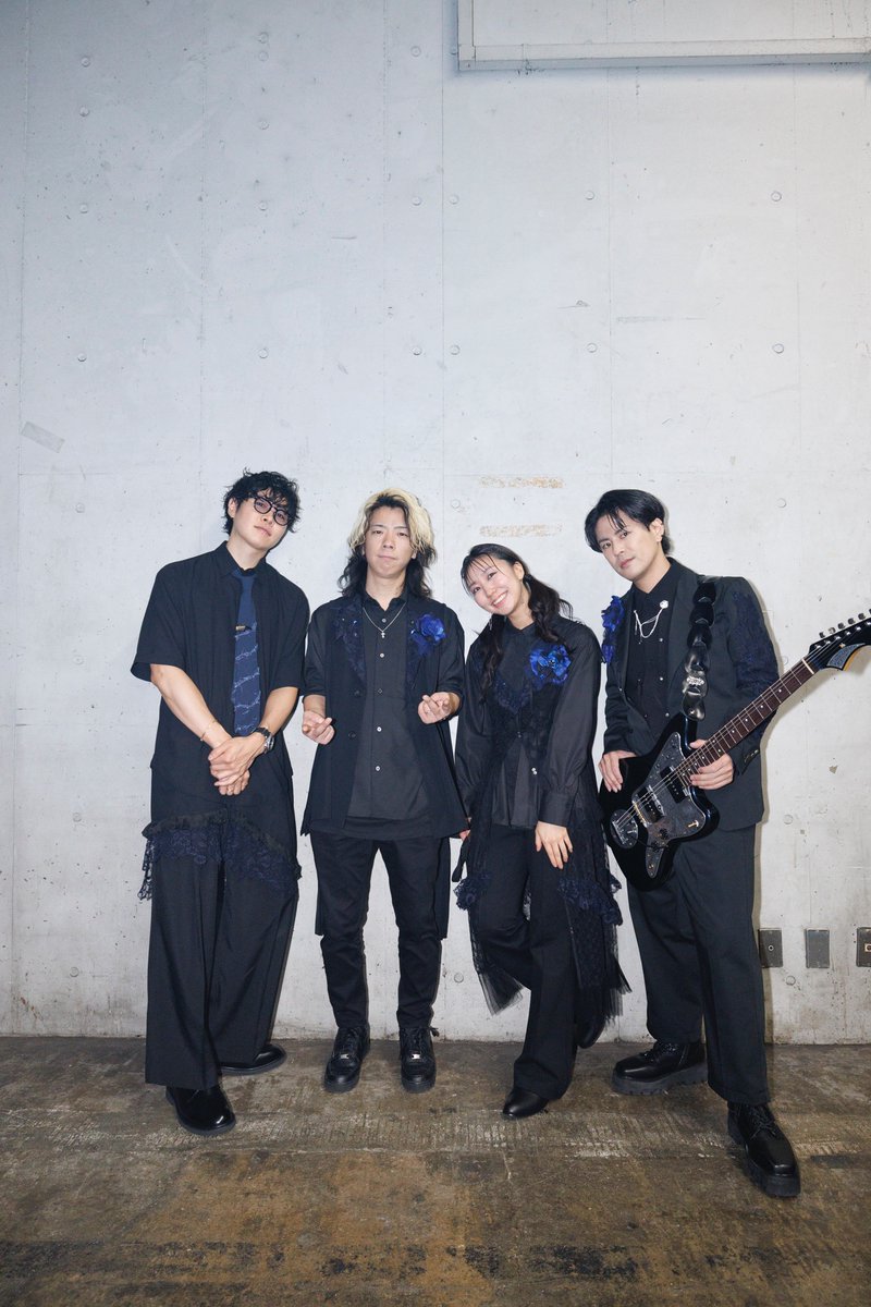 Adoちゃんにどハマり中️💙🩵 (@Adoloveyou1013) / Posts / X