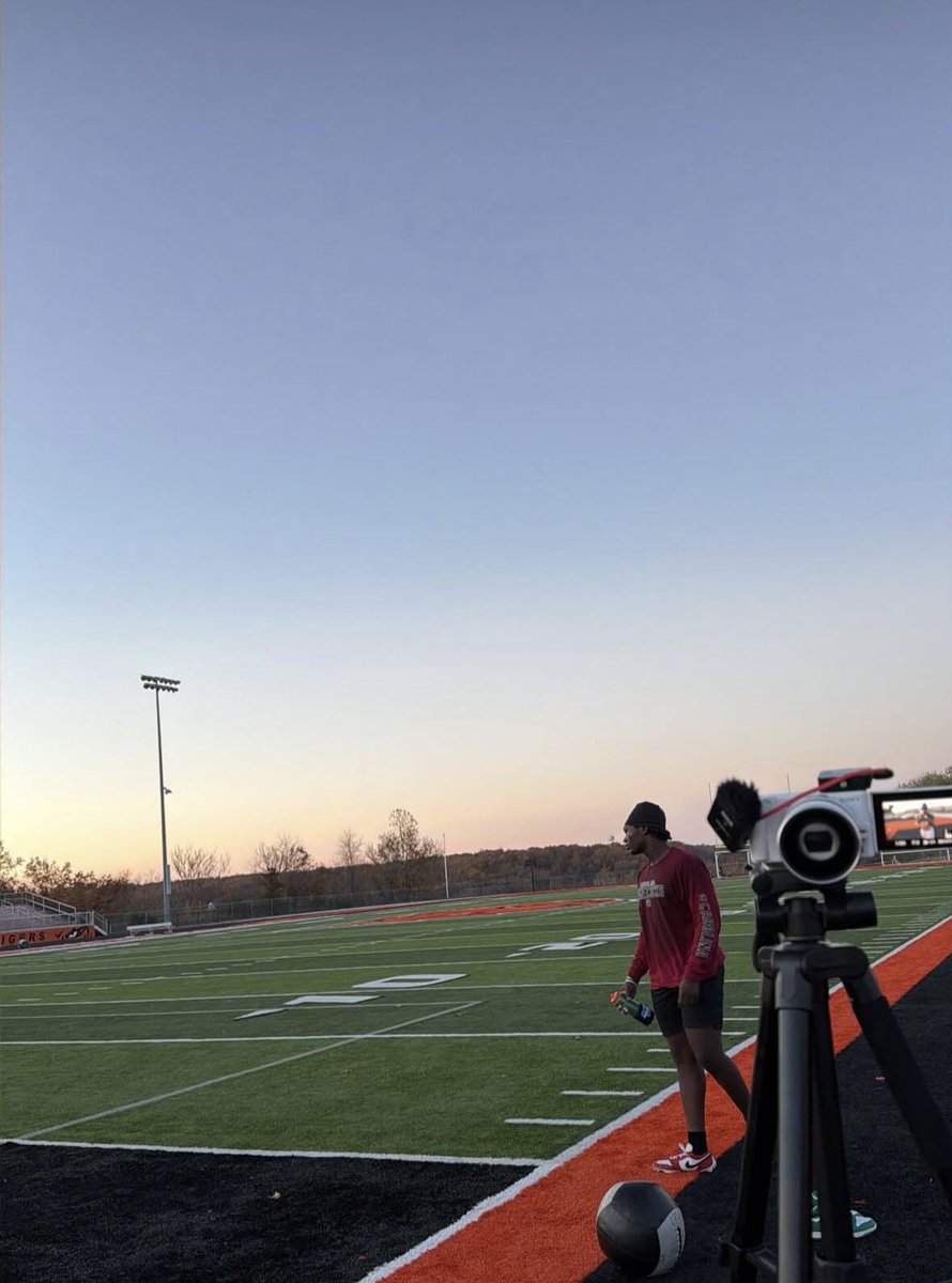 Still putting in work‼️<a href="/shenjr22/">Shen Butler-Lawson Jr.</a>