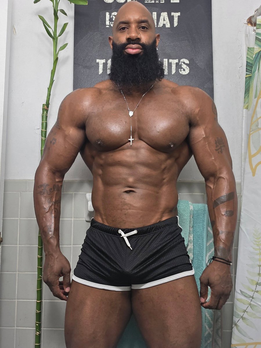 blackpapadaddy ( 50k ) tweet media