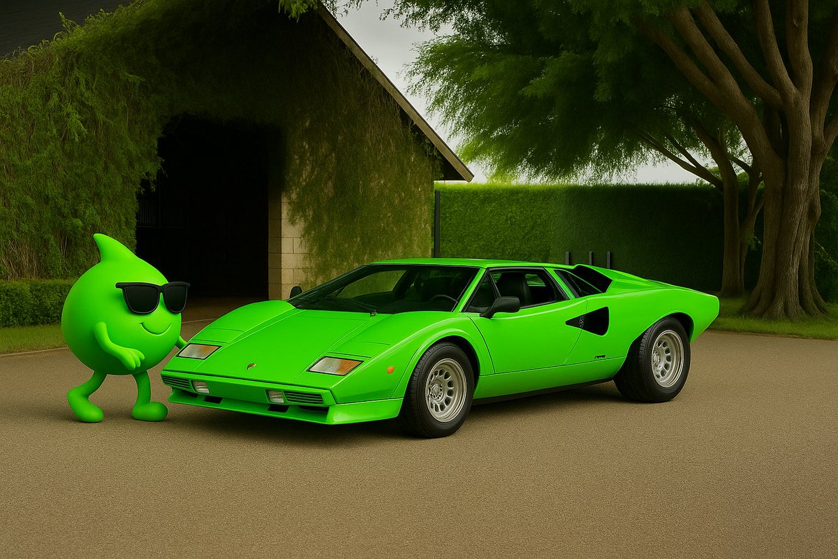 justjuicyguy's tweet photo. It’s so time, JUICY GUY DRIVES LAMBO 😎 https://t.co/8s5H8Jw5Eq