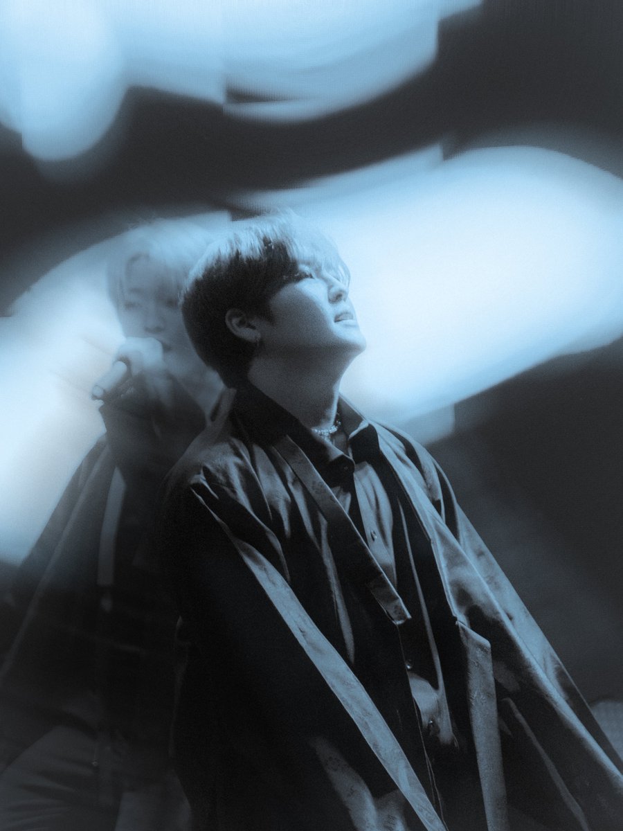 CiaraGlagola's tweet image. LOUIS 🪞

@TheKingDom_GF in Tokyo 

#더킹덤 #LOUIS #루이 #thekingdom #TheKingDom_in_Japan