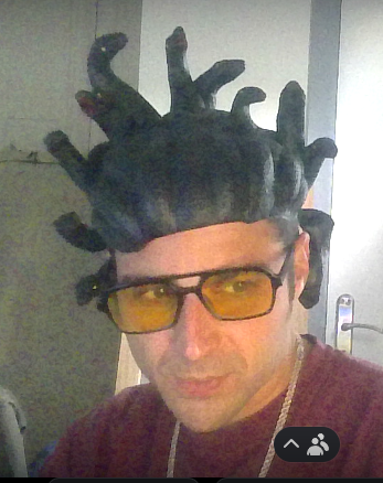 razmr ᵖᵃʳᵒᵈʸ tweet media