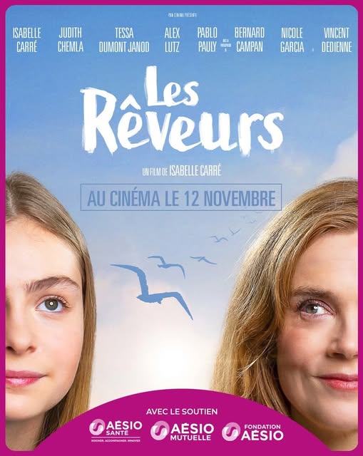 loucinefil's tweet image. Découvrez la critique de LES REVEURS (2025) sur le site loucinefil.com/les-reveurs/
#lesrêveurs #isabellecarré #pablopauly #judithchemla #nicolegarcia #psychiatrie #actrice #melissaboros #drame #autobiographie #médicaments #vocation #dépression