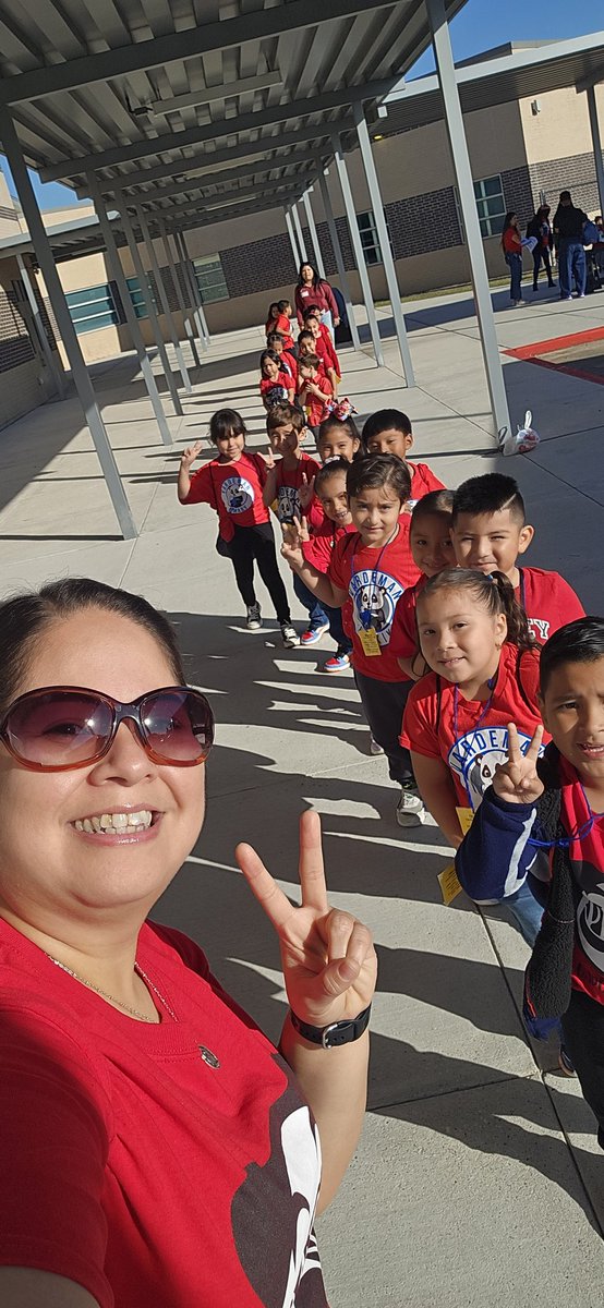 Ingrid Castelo, M.Ed tweet media