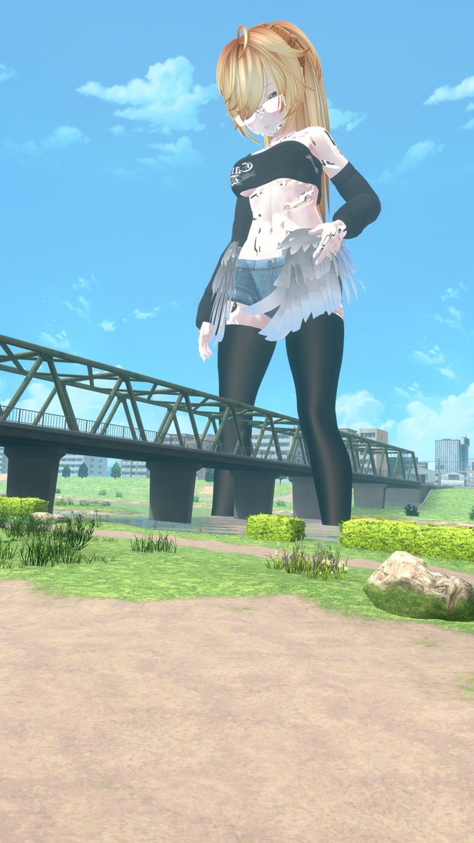 Something large appears to be blocking the road . . .

#sizetwitter #sizevrchat #giantess #巨大娘