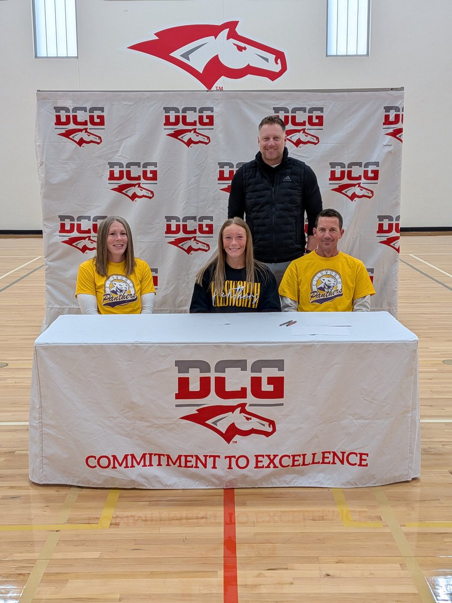 DCGHSSB's tweet image. Congratulations to Delaney Fetters for signing with Ellsworth today! Great things are ahead of you. ♥️🥎