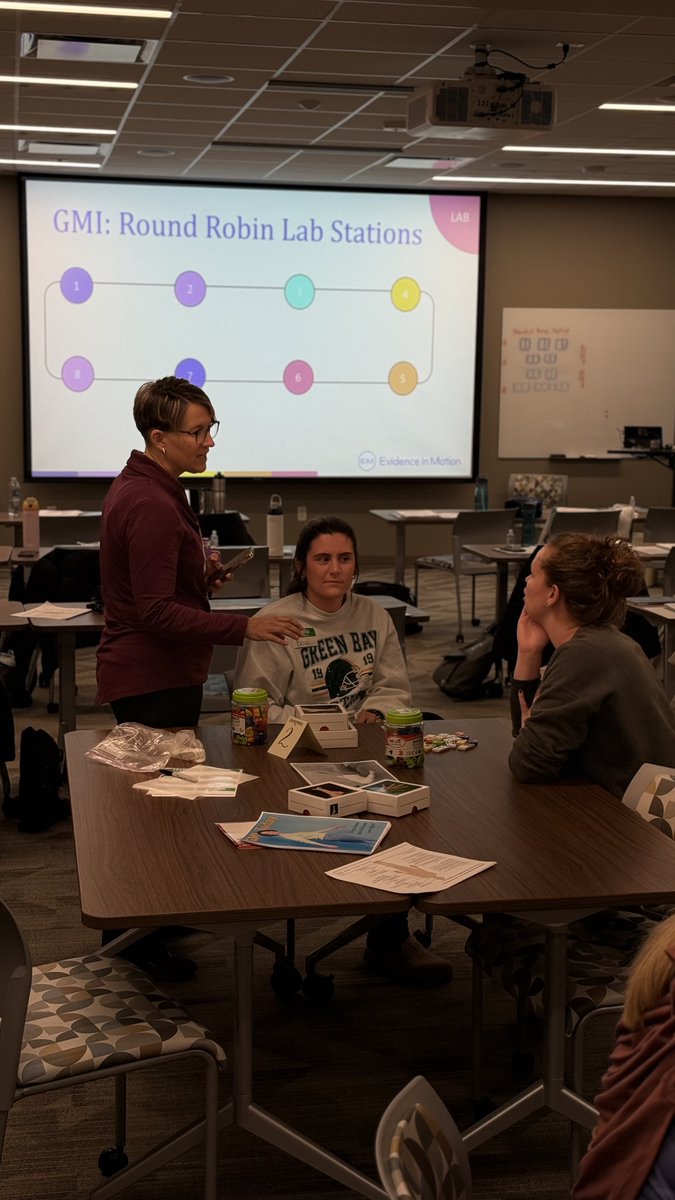 Clinicians at Advocate Aurora explored Graded Motor Imagery with EIM expert Jessie Podolak and pain fellow Barb Cortes! 🧩 Over two hands-on days, participants learned strategies for treating patients with a hyper-sensitive nervous system. Learn more here: bit.ly/3PoY4PQ