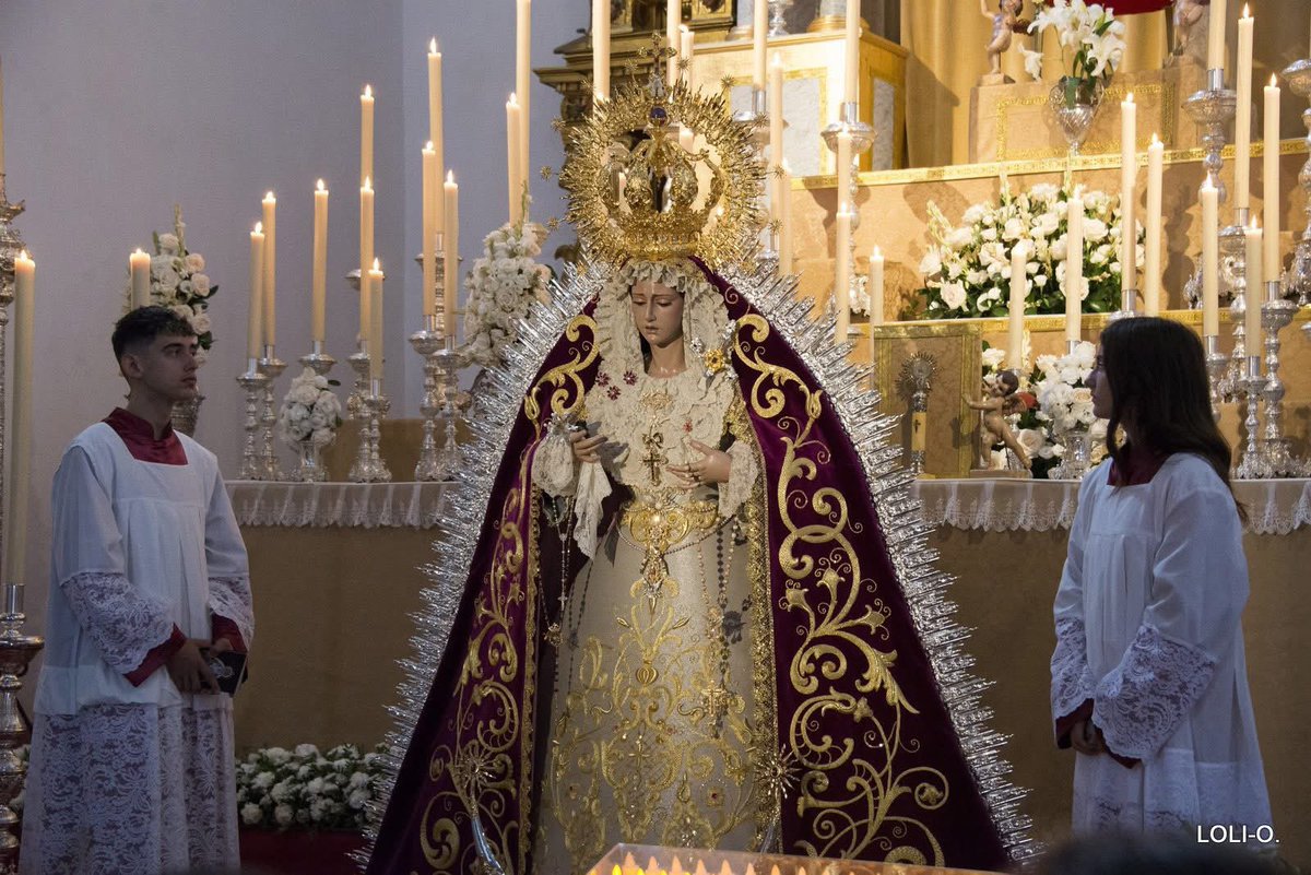 Hace un mes vivimos un día inolvidable: la bendición de nuestra Madre de Gracia y Perdón.

Aún late la emoción de aquel 12 de octubre, fruto de años de fe, esfuerzo e ilusión.

Que Ella nos siga guiando y bendiciendo.

#GratiaPlena