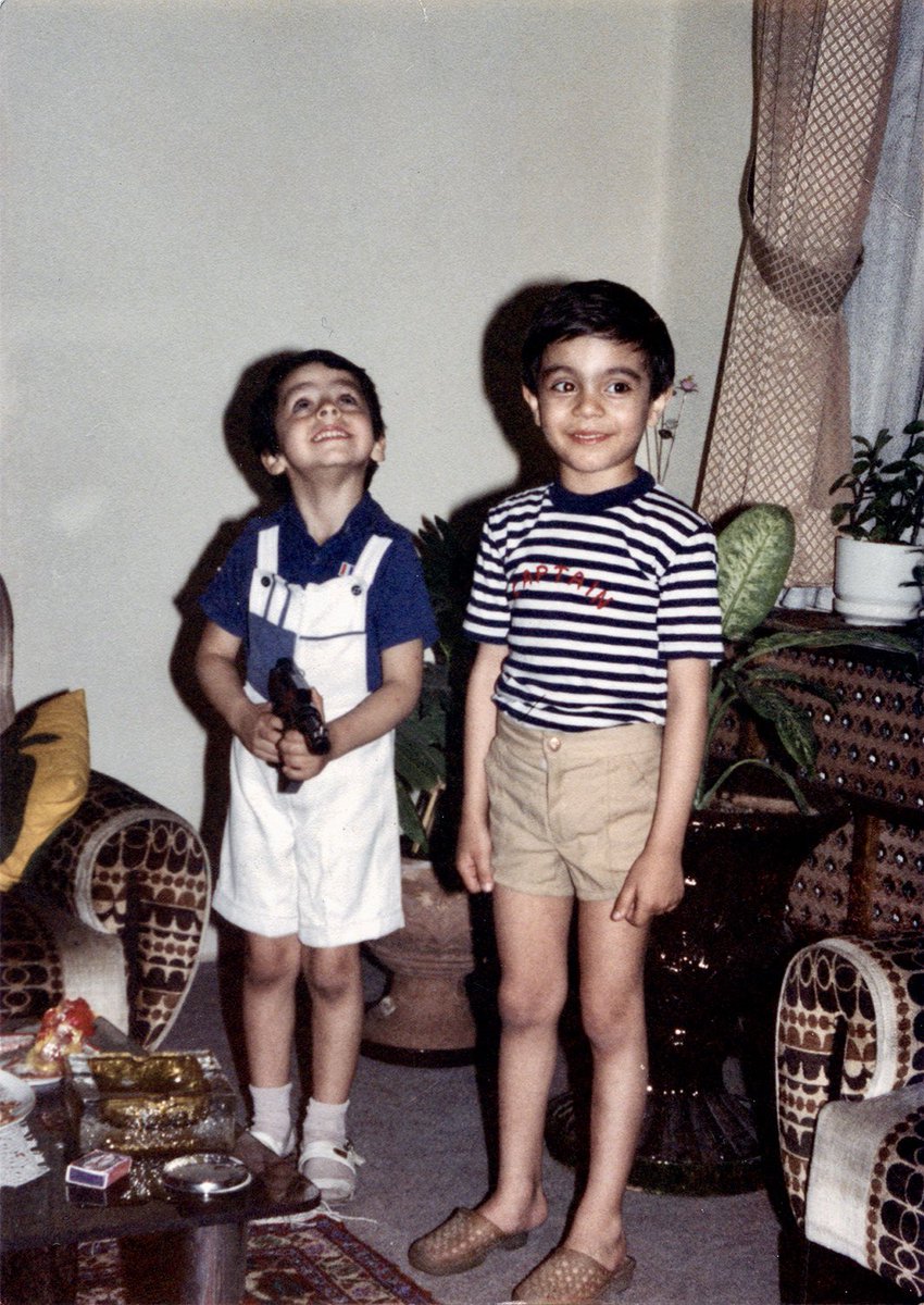 علی جان یه‌ موقع فکر نکنی خودم رو زده بودم به کوچه علی چپ، نه والا هر وقت کمک خواستی بگو 😂🙏🏼