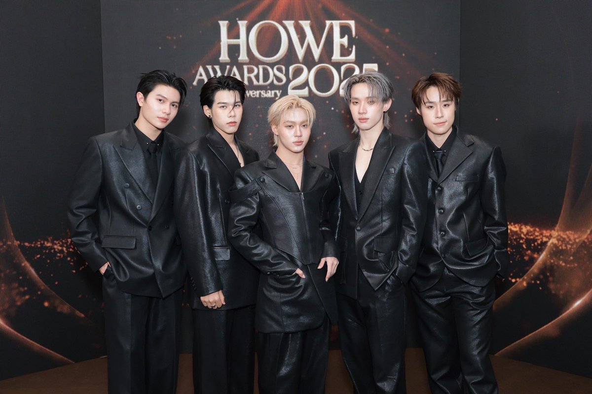 GMMTV's tweet image. นักแสดง GMMTV “เต-นิว, น้ำตาล-ฟิล์ม, เอมี่-บอนนี่, วิลเลี่ยม-เอส, LYKN (วิลเลี่ยม, เลโก้, นัท, ฮง, ตุ้ย) และ โพก้าซัง” ร่วมงานประกาศรางวัล “HOWE AWARDS 2025”