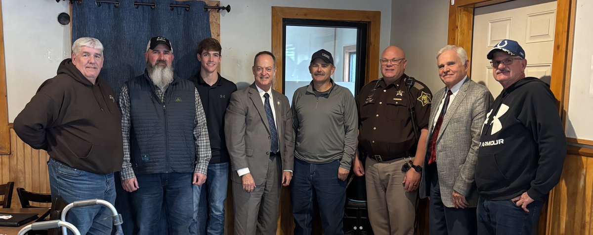 RepMessmer's tweet image. Privileged to meet with hardworking farmers in Daviess County!

I am honored to fight for Hoosier agriculture producers in #IN08 and across the United States! 🧑‍🌾🚜