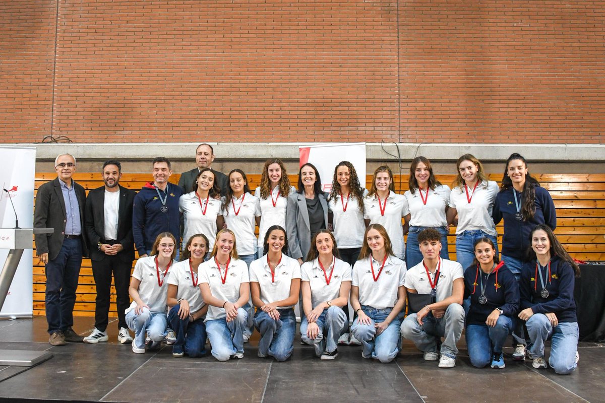 berni alvarez tweet media