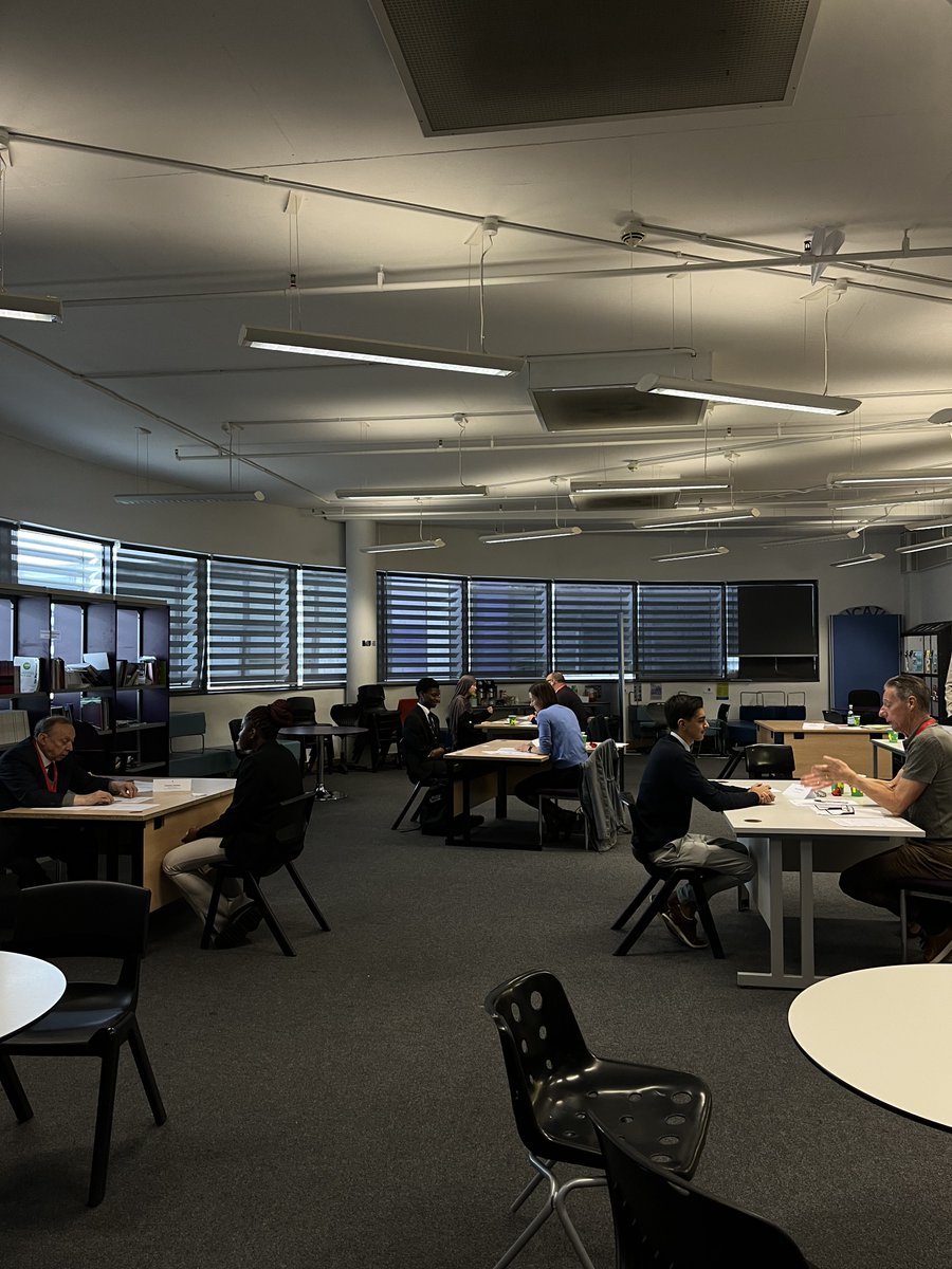 Huge thanks to all our industry volunteers for making our Year 12 mock interviews day unforgettable! One student said “I could only describe the experience as amazing, receiving advice for the future while meeting someone so friendly and informative was brilliant.”