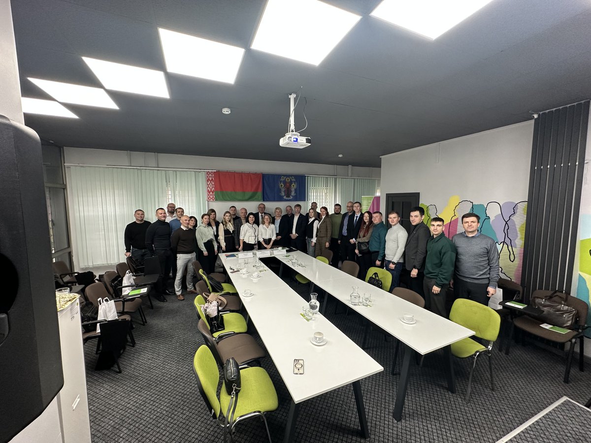 up_uin's tweet image. Государство и бизнес: диалог о будущем предпринимательства состоялся в инкубаторе УП «УИН»
📌 Сегодня наши двери были открыты для слушателей Института государственной службы Академии управления при Президенте Республики Беларусь. 
#УИН #ИнкубаторУИН #АкадемияУправления #ИГС #МСП