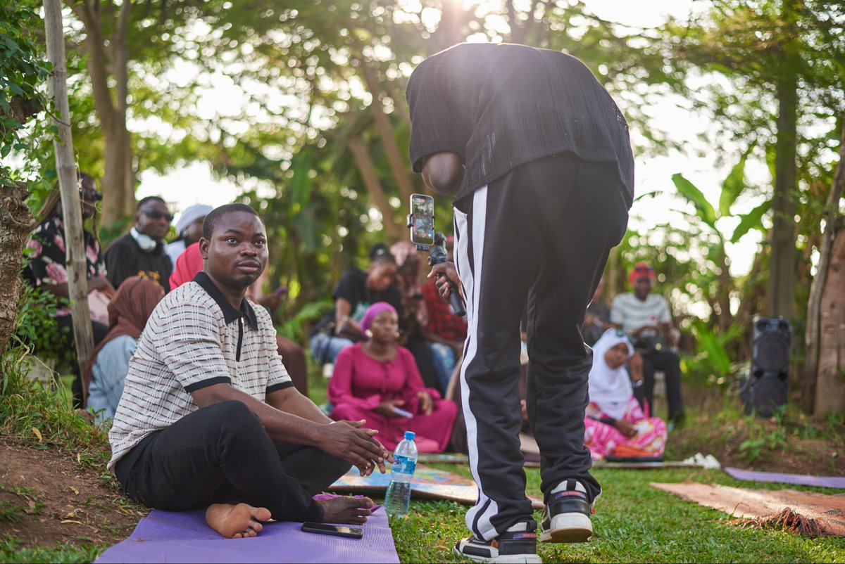kwaracreative's tweet photo. KWARA CREATIVES HANGOUT 1.0 

We are a growing community Creatives, filmmakers, designers, artists, storytellers, content creators creative entrepreneurs and others across Kwara State and beyond

Clink The Link To Download The Pictures or To Join Our Group 

#kwaracreatives https://t.co/GLKOsgFS2p