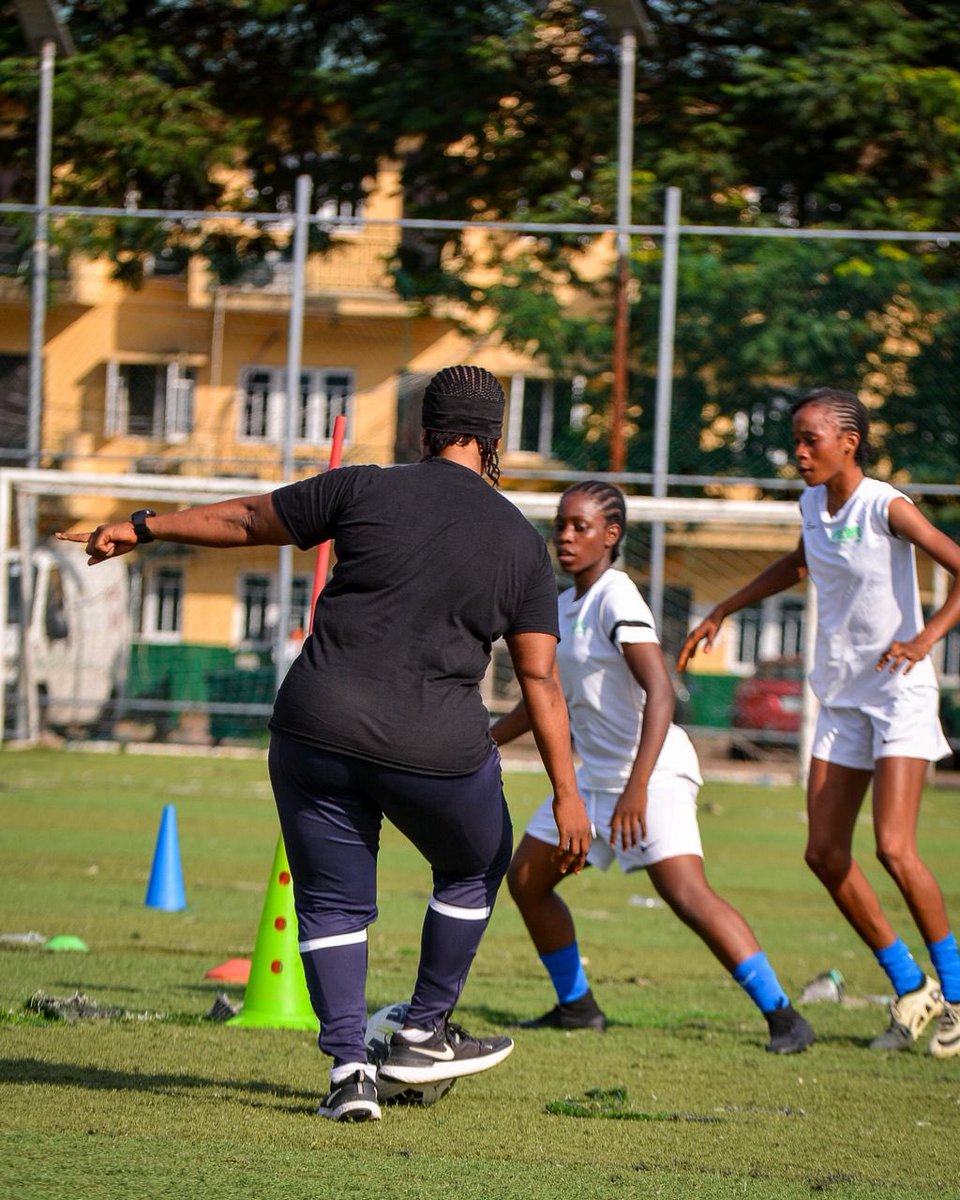 AOAcademy's tweet image. No shortcuts, no days off, just progress.
Another great training day at AOA Academy! 🔥⚽

#AOAGirls #SheProject #FutureChampions #FootballJourney #WorkHardStayHumble