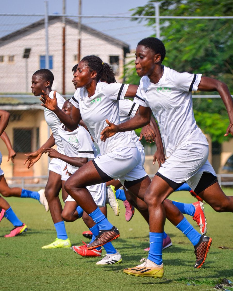 AOAcademy's tweet image. No shortcuts, no days off, just progress.
Another great training day at AOA Academy! 🔥⚽

#AOAGirls #SheProject #FutureChampions #FootballJourney #WorkHardStayHumble