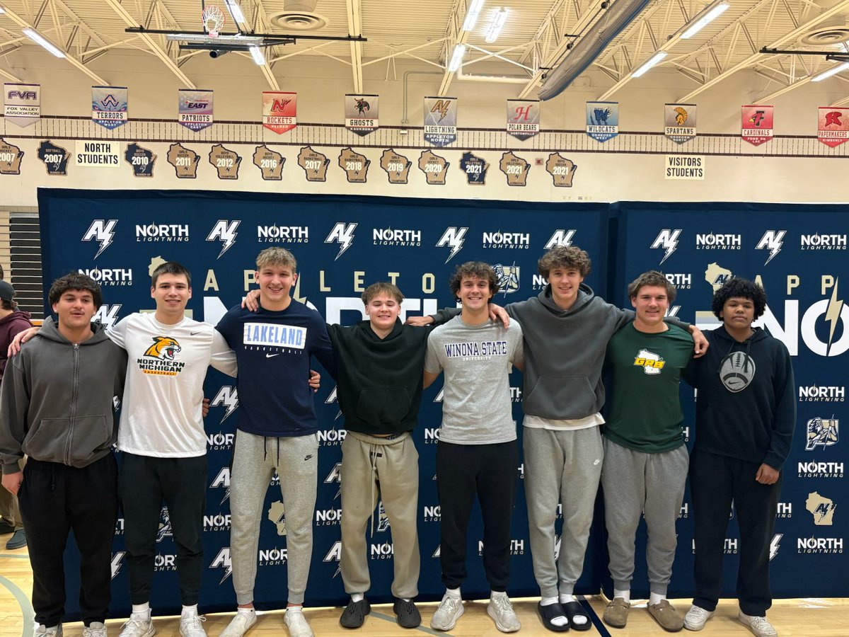 bball_an's tweet photo. Shout out to a few of our guys signing today! @Grant_Hardy5 to Winona, @BenZdzieblowski to Lakeland and @Nathan_Ramus to Northern Michigan…. Can’t wait to start Monday🏀⚡️💪 https://t.co/UGsCih38WV