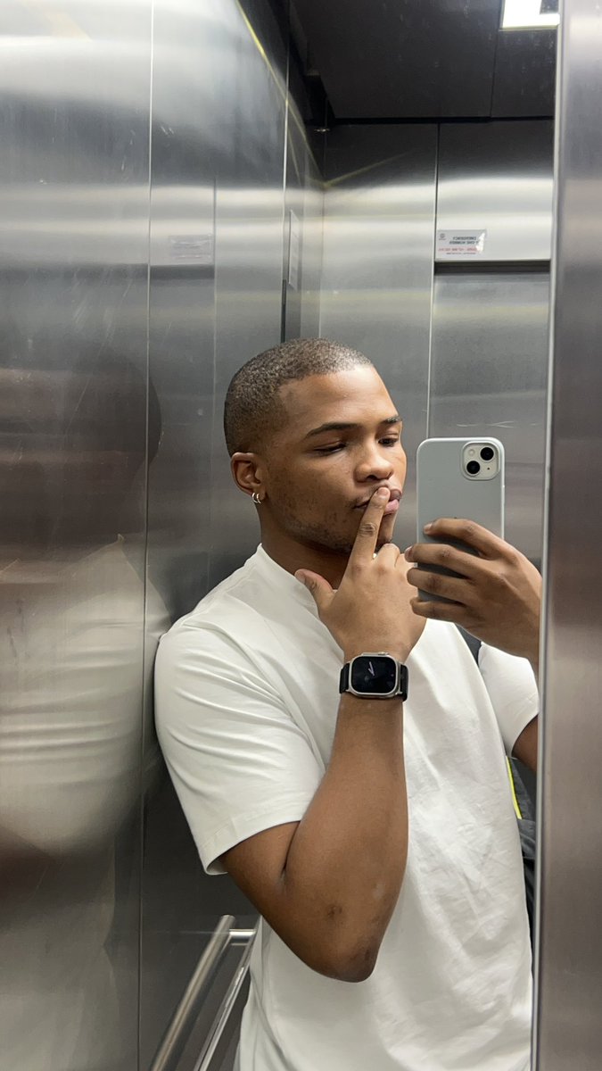 buhlesfineasf's tweet image. life lately