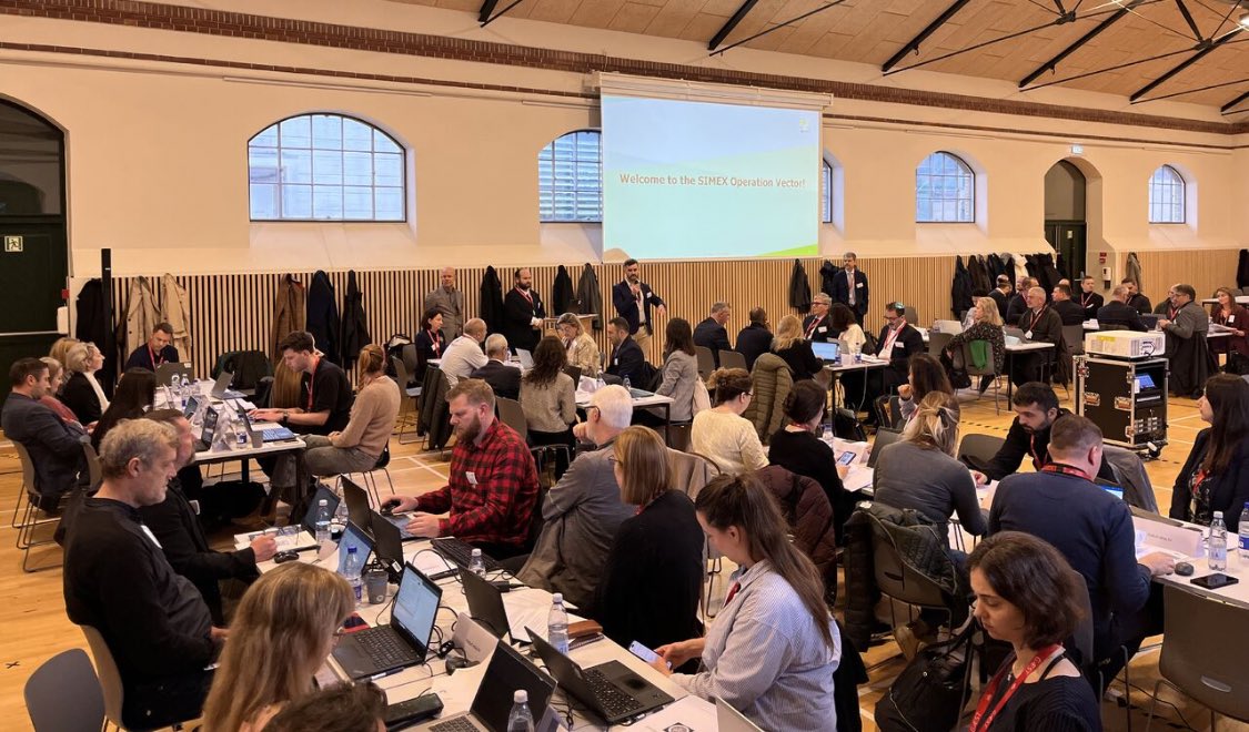 Two days participating in Copenhagen in the "Operation Vector" SimEx of the <a href="/ECDC_EU/">ECDC</a> with <a href="/Europol/">Europol</a> to improve the intersectoral collaborative response against bioterrorism. Such an amazing SimEx!!