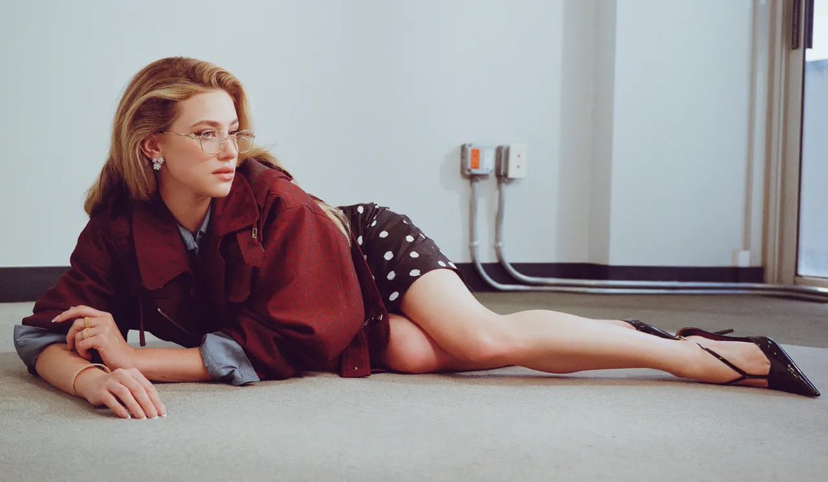 FilmUpdates's tweet image. Lili Reinhart photographed by Lenne Chai for Marie Claire.