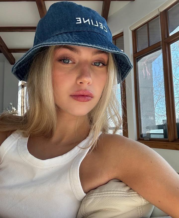 ⠇𝑶𝒍𝒊𝒗𝒊𝒆𝒓 𝑴𝒊𝒓𝒂 tweet media