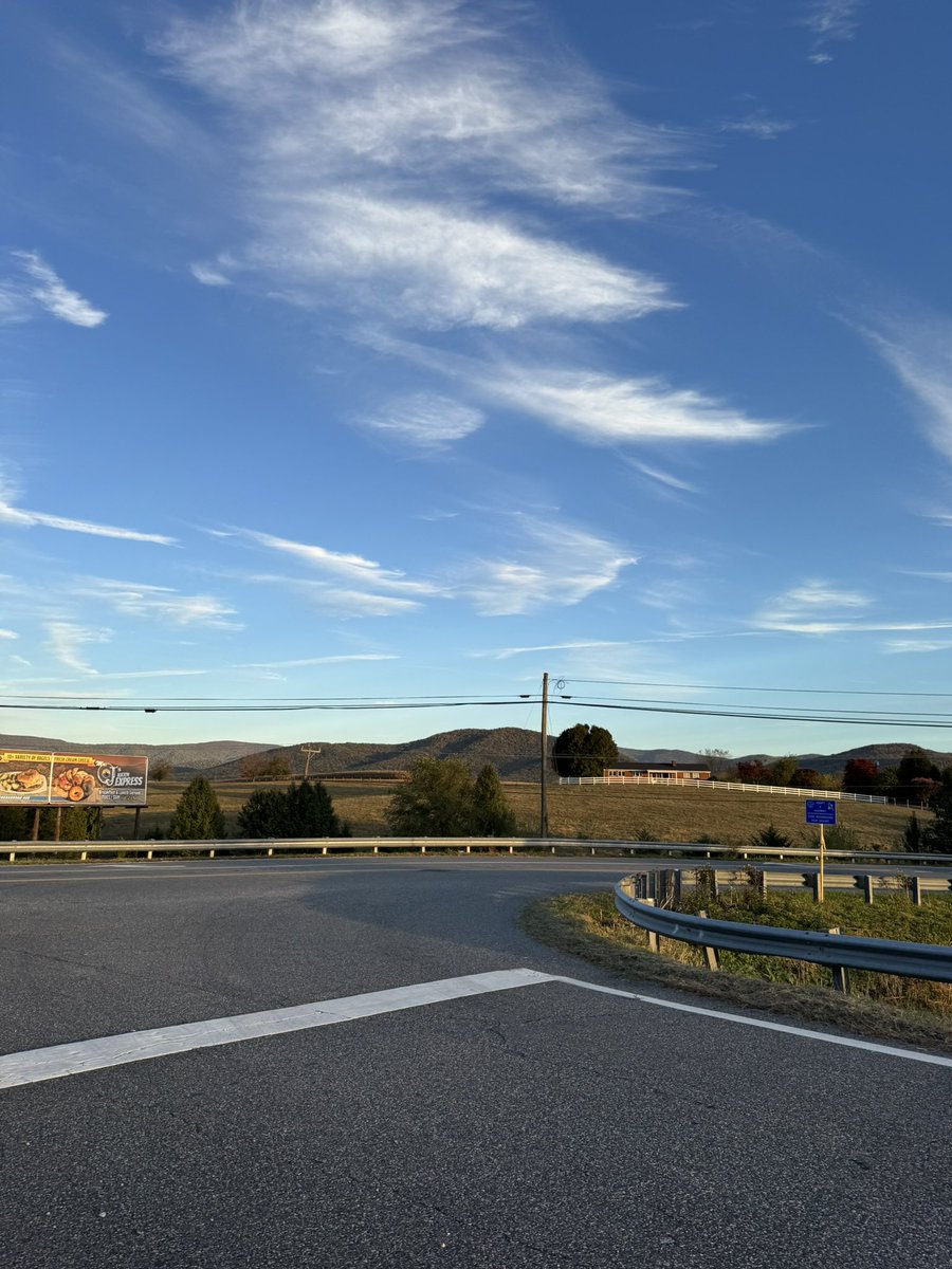 sharpestools's tweet image. life outside twitter ᢉ𐭩 ⋆｡˚  ⋆