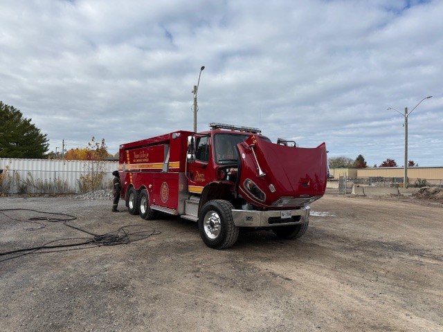 NOTLfiredept's tweet image. Last Thursday was fleet prep day! ❄️ Big thanks to the @krownrustprotection mobile unit for getting trucks from all five stations winter-ready so we can keep our vehicles in top shape and ready to serve the community. 🚒
#commitment #teamwork #community