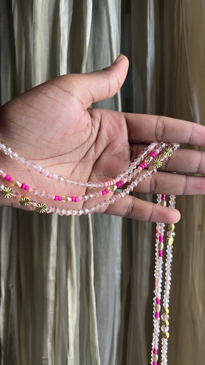 Sama cheries yi ☺️ kay len m diay len bine bine 2500 - 3000 les 4. A ce prix ? Vraiment ma yombalé 🙂‍↔️
DM len ma ñu waxtane 
Romb rt svp 😊