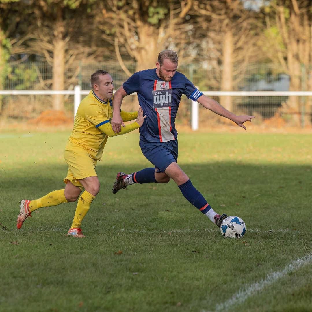 SouthLpoolRes's tweet image. Thanks to @ImageryPM for getting some brilliant pictures of our game against @HeswallFC_ at the weekend. Really appreciate it📸⚽️⚪️⚫️🔴