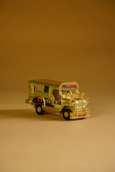 offisf0rgun's tweet image. This Jeep souvenir from Kultura! It is the perfect epitome (epitome?!) of our culture. The holy trinity will always remember the PH with this. 

We can customize it with decals to personalize it for #PEBACAConcertinManila ❤️‍🩹 Para makiisa ang mga bebe sa #NoToJeepneyPhaseOut 🫱🏼‍🫲🏻