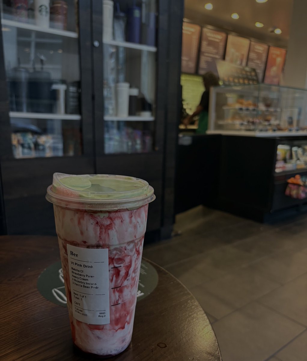 B. (@msj6__) on Twitter photo 