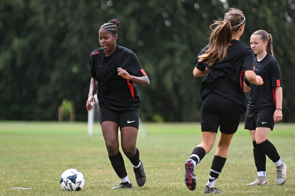 Plan ahead for next summer ☀️

Join the ESFA Enterprises Coaching Camps at the spectacular Marlborough College for five days of football, development and fun for U13 and U15 Girls! ⚽

Find out more and register now - esfaenterprises.com

#GirlsFootball #CoachingCamps
🟣🟡⚪