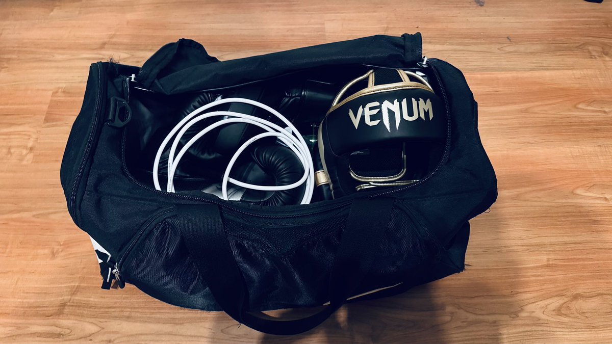 Tomorrow’s my very first sparring session – I’m so ready for it! 🥊💪🏻